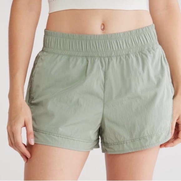 Yogalicious Pants - Yogalicious LUX Radiant On Track Running Athletic Shorts NEW WITH TAGS